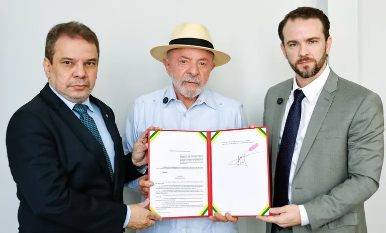 Lula regulamenta bloqueio de dinheiro de bets ilegais e destina recursos à segurança pública