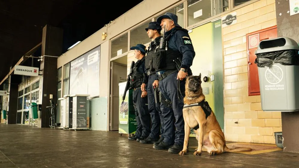 Agentes da Guarda Municipal em serviço; quadro foi ampliado com concurso em 2025 após mais de 20 anos de defasagem. Foto: PMFI